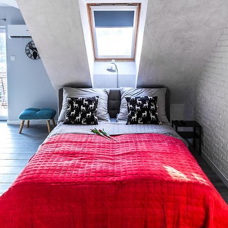 Apartament Lania Frania Устрики-Долішні Екстер'єр фото